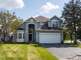 259 Haywood Dr, Round Lake, IL 60073