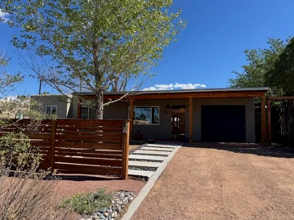 720 La Veta Dr NE, Albuquerque, NM 87108