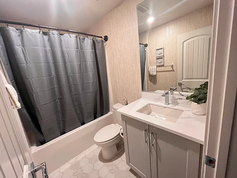 Park Place Ln — Photo 4