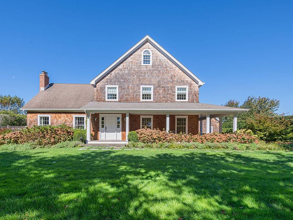 1st image of 20 Mill Farm Ln