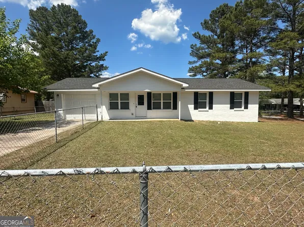 423 King Dr, Warner Robins, GA 31093