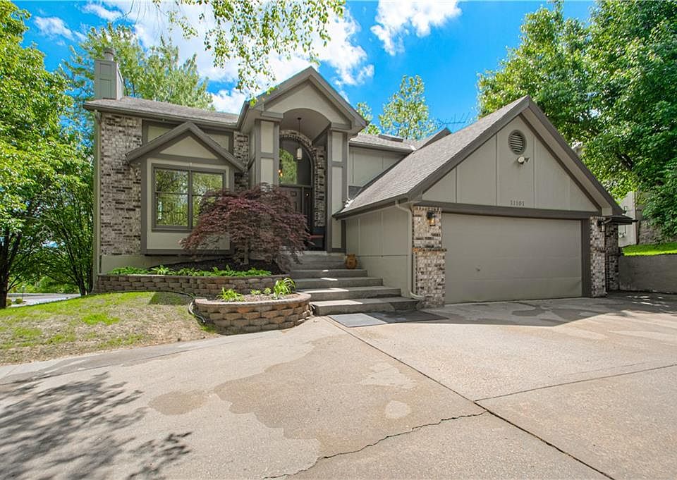 1st image of 11101 NW 55th St