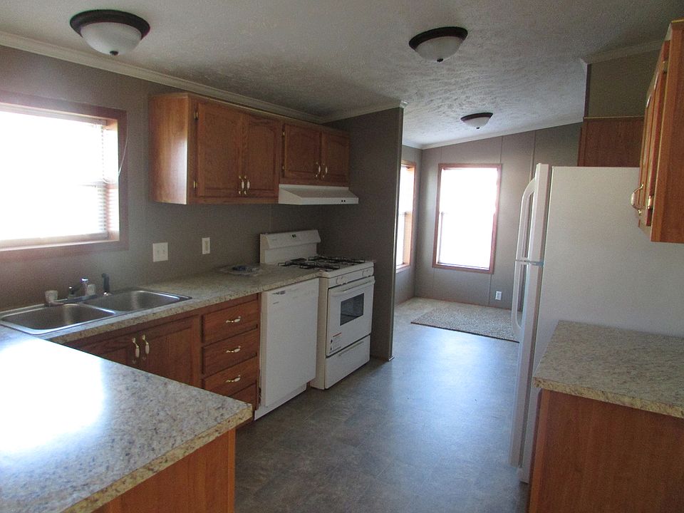 2nd image of 1728 Baltic Ave