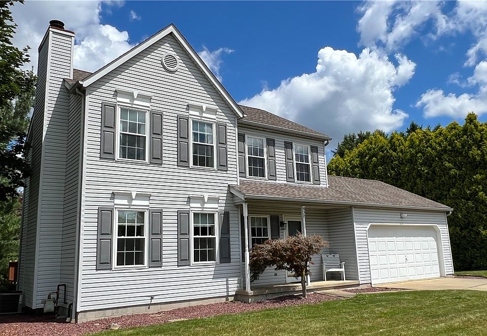 1st image of 438 Plum Creek Dr