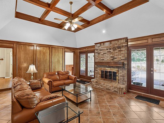 3rd image of 3910 Cross Bend Ct
