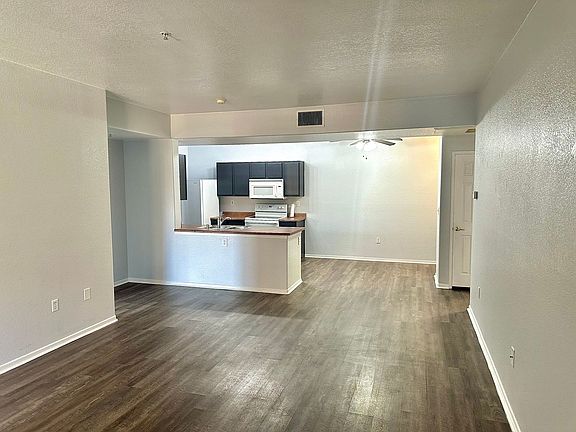 3rd image of 24909 Madison Ave Unit 321