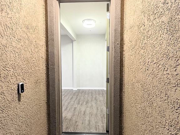 3rd image of 9725 Tribeca Dr