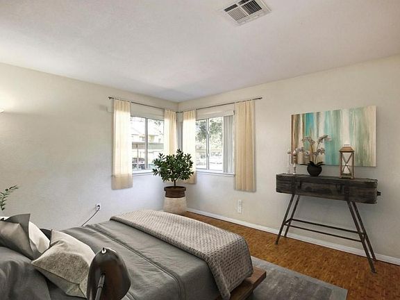 5th image of 3715 Tallyho Dr APT 86