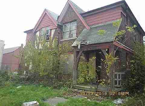 2293 Waverly
