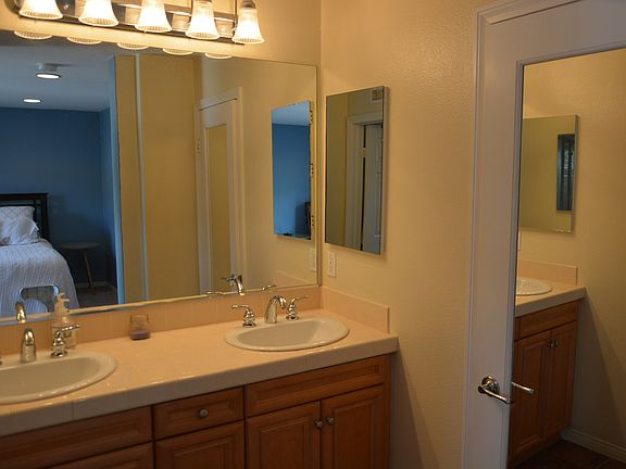 5th image of 10276 Corte Fina Ln