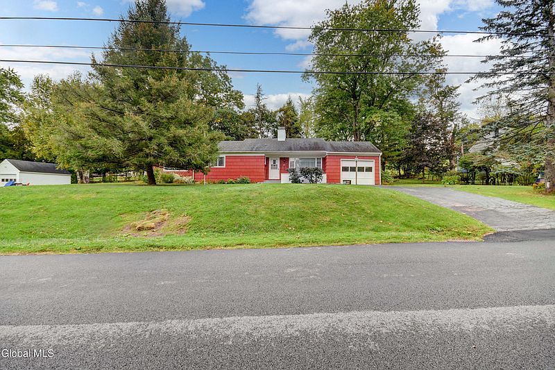 4th image of 41 Ridge Road
