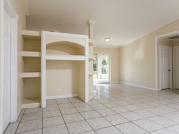 5th image of 1271 SW 73rd Ave