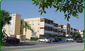 5th image of 1401 SE 15th St APT 310