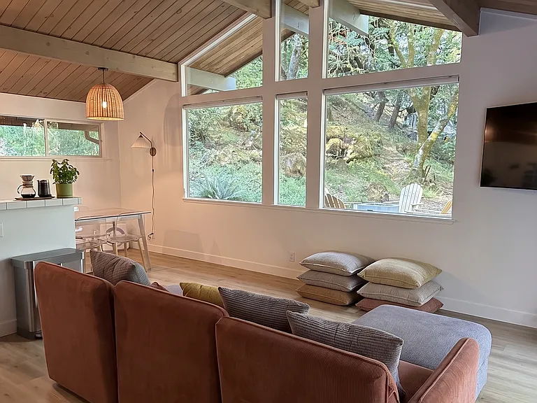 410 Bolinas Rd — Photo 4
