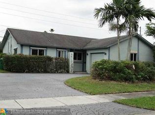 8410 NW 44th Ct, Lauderhill, FL 33351