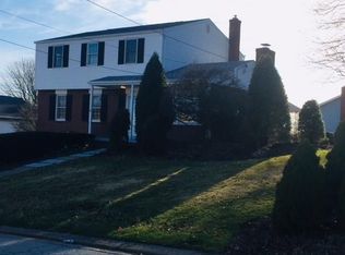 5282 Range Dr, Pittsburgh, PA