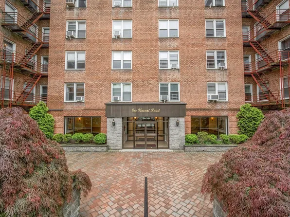 1 Vincent Road #2B, Bronxville, NY 10708