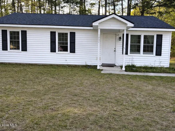 1821 E Trail Drive SE, Wilson, NC 27893