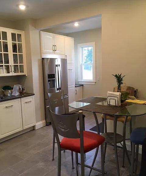37 Bartlett Cres — Photo 7