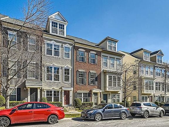2nd image of 22477 Glenbow Way #2009