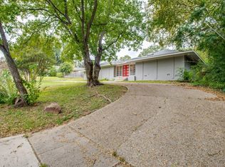 3612 Clayton Rd E, Fort Worth, TX 76116