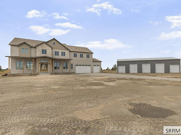 4th image of 2225 Clover Meadow Way