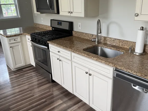 69-69 Ellis St #A, Haddonfield, NJ 08033
