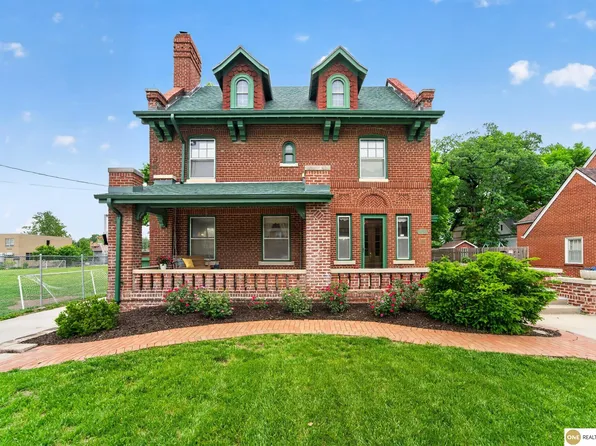 3826 Webster St, Omaha, NE 68131