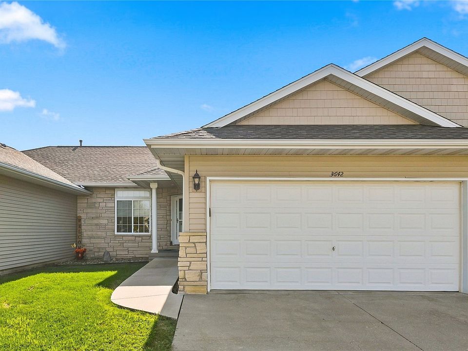 1st image of 3642 Stoneview Cir SW
