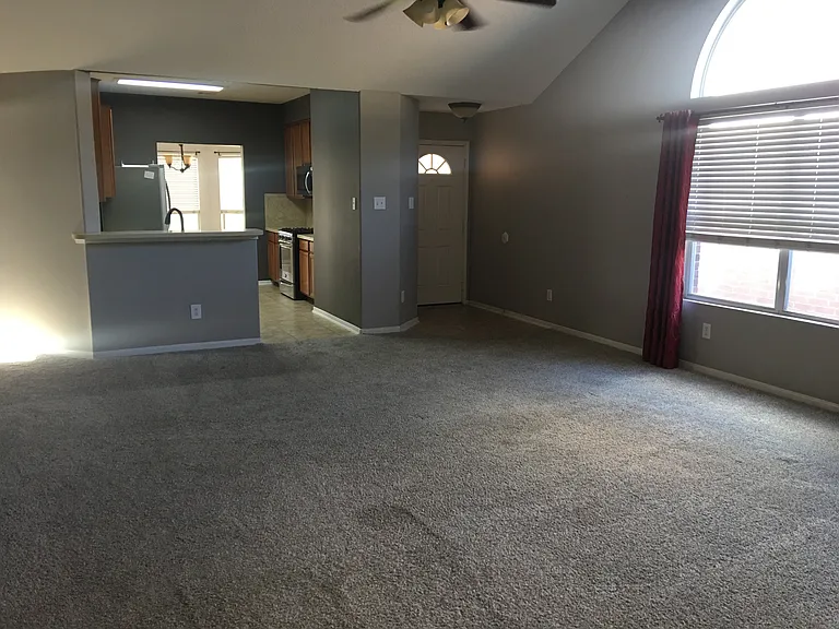 2322 Turnbury Elm Ct — Photo 28