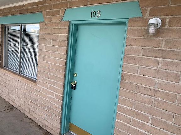 2nd image of 1120 Plain St APT B10