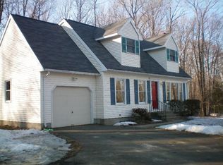 124 Stonebridge Rd, Coventry, CT 06238