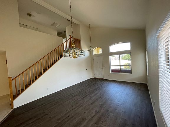 3rd image of 3343 E San Angelo Ave