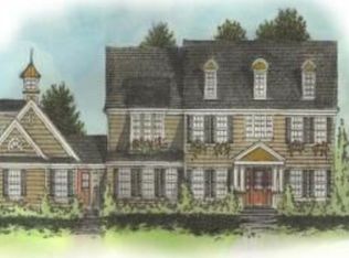 15 Henrys Hollow Ct, East Quogue, NY 11942