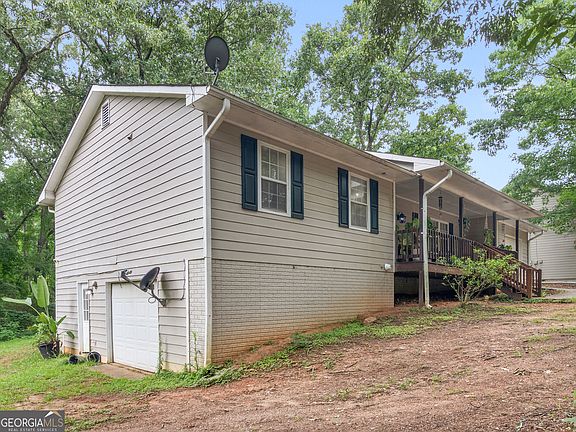 2nd image of 70 Charlotte Blvd