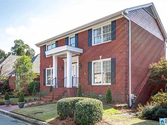 2nd image of 3133 Wellington Pkwy