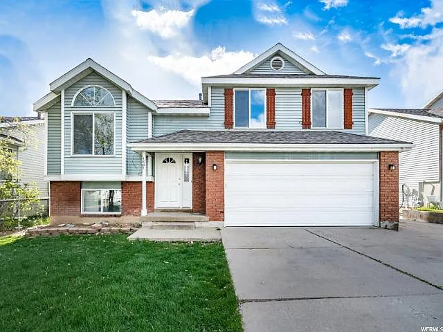 1831 N 285 W