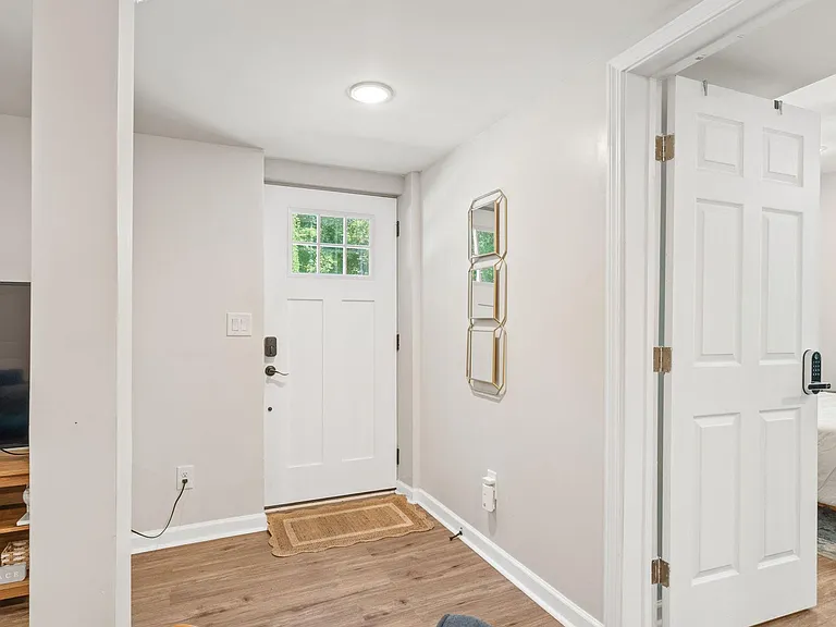 1362 Willivee Dr #B — Photo 5