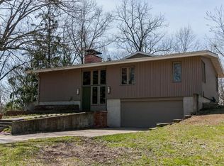 941 1st Ave, Marion, IA 52302