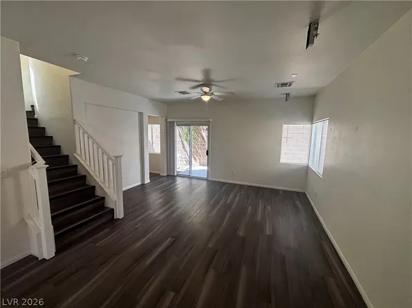 9469 Oro Bullion St, Las Vegas, NV 89178