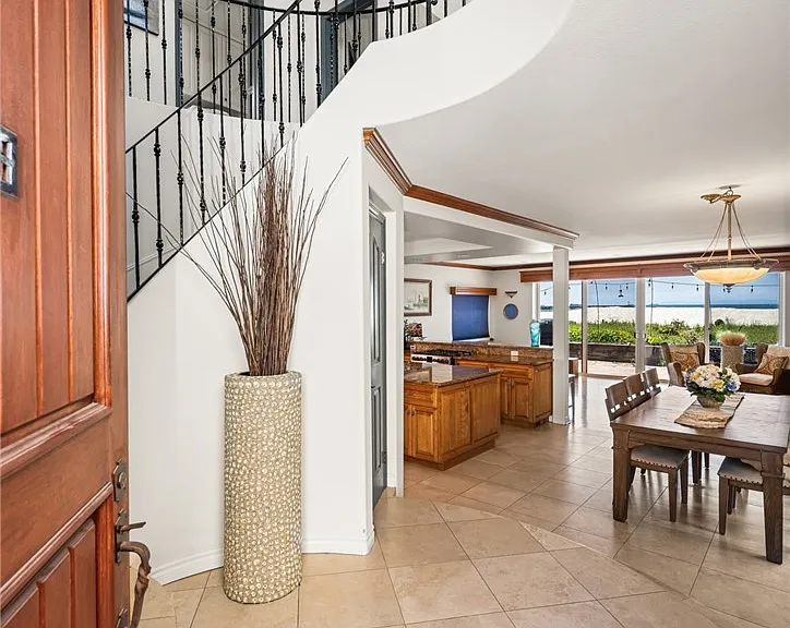 6915 E Seaside Walk — Photo 9