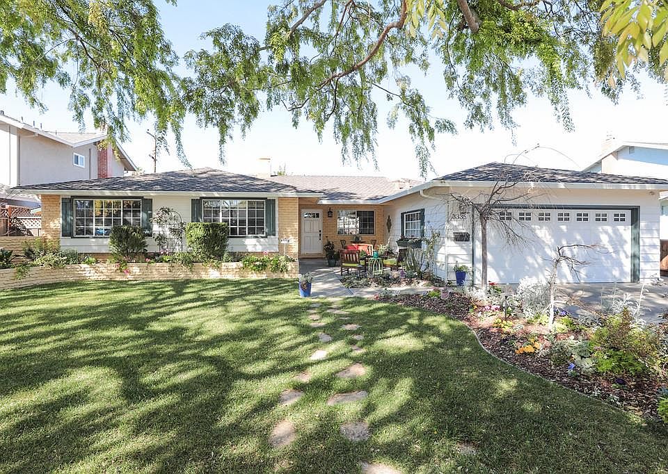 1st image of 3335 Lynn Oaks Dr