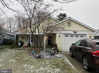 31 Cotherstone Dr, Southampton, NJ 08088
