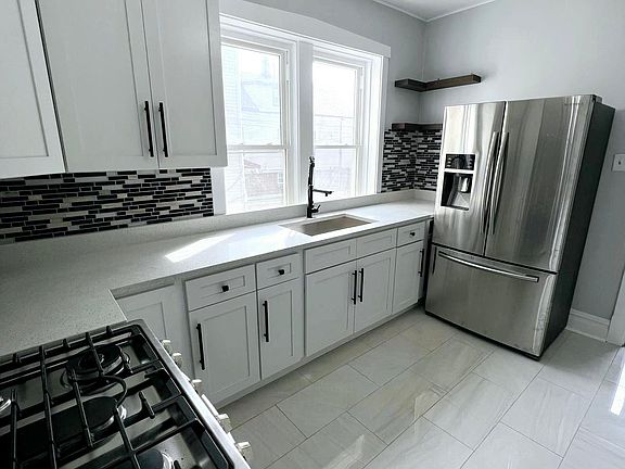 2nd image of 1426 S 51st Ave #1