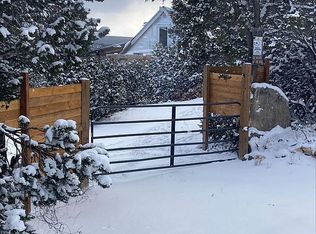 27 Crestview Pl, Tijeras, NM 87059