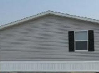 1859 Carmel Dr, Monroe, MI 48161