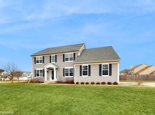 11522 Beacon Ave, Huntley, IL 60142