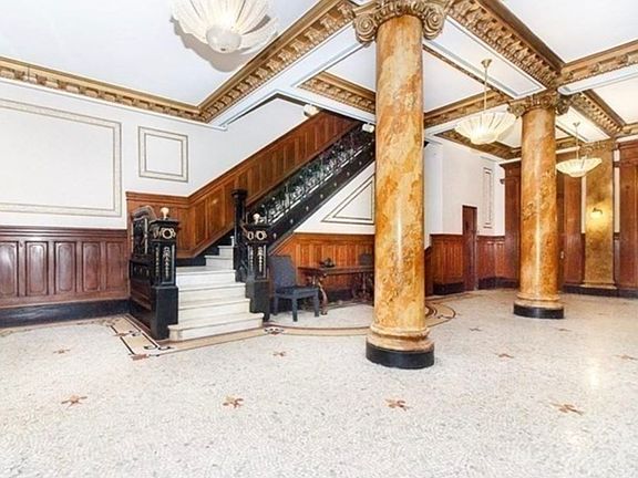 4th image of 8 Garrison St APT 606