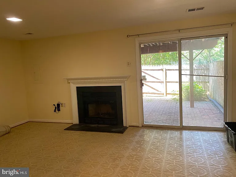 6558 Sand Wedge Ct — Photo 9
