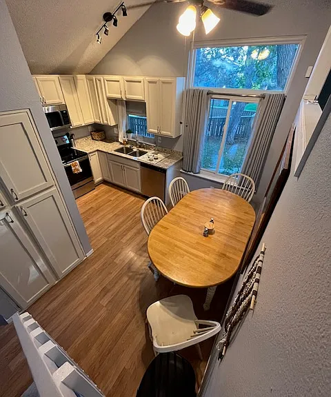 10213 E Peakview Ave — Photo 5